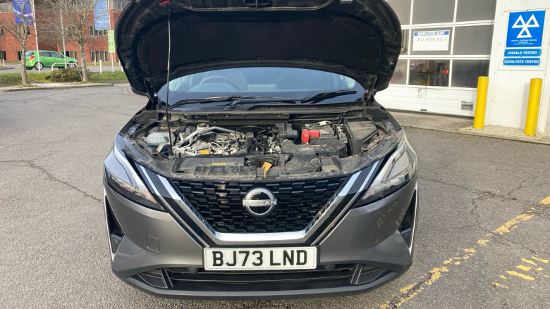 Nissan Qashqai 1.3 DiG-T MH 158 Acenta Premium 5dr Xtronic Petrol Hatchback